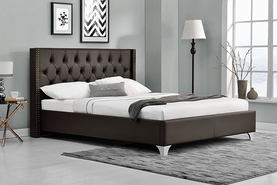 1210 Wing Design klassiske studs polstret seng