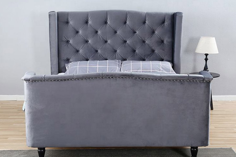 1399 Velvet stof Wingback Button Polstret seng