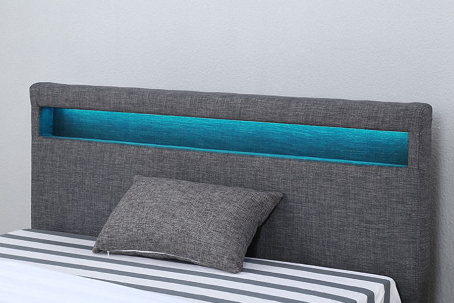 1334-1-2 Elegant linned-stof LED dobbeltpolstret sengestel
